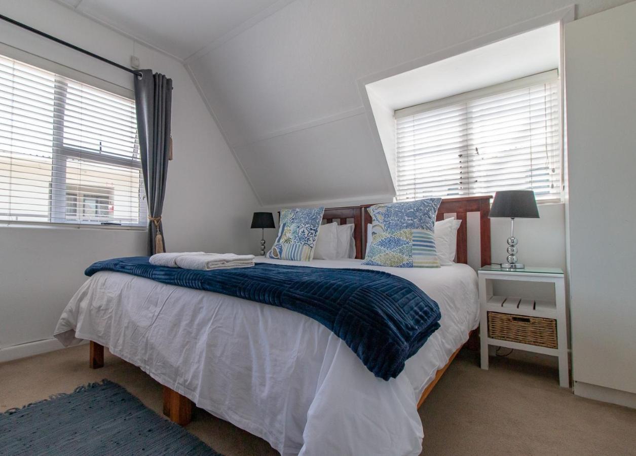 Twentyfour 17 Inn Hermanus Luaran gambar